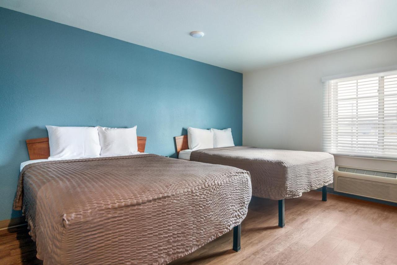 Extended Stay America Select Suites - Cleveland - Avon Exteriör bild